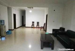 普通5室2厅1卫1阳台地铁沿线超值因房子小换大地 - 铜仁28生活网 tr.28life.net
